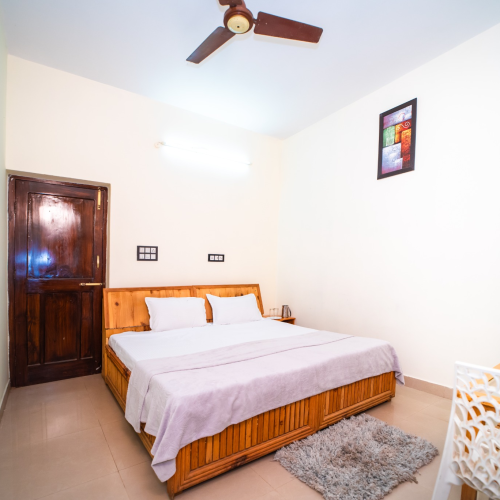 Standard Room at JMC Homestay, Seobagh Kullu